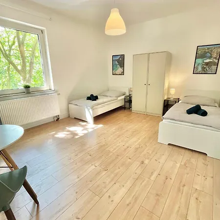 Apartment Bege Workstay